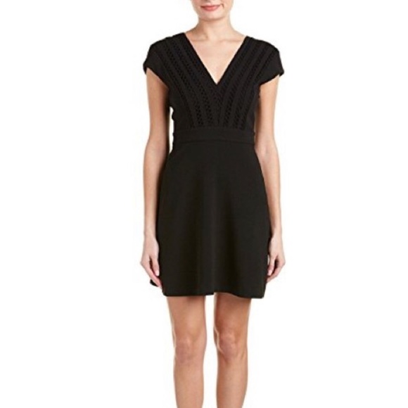 ๐ฅ Host pick ๐ฏโโ๏ธ Sandro paris black mini dress - Picture 5 of 16